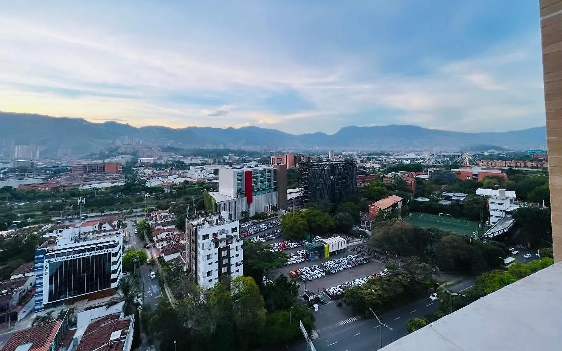 Apartamento Poblado, Go Living & Suites Medellin 0*,
