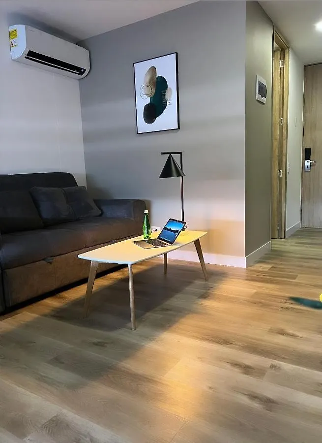 Aparthotel Apartamento Poblado, Go Living & Suites Medellin